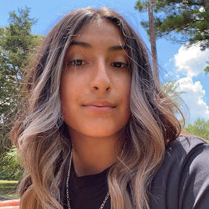 Meet your Posher, Priscilla